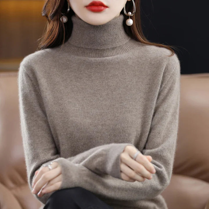 Amara London | Cashmere Turtleneck Sweater